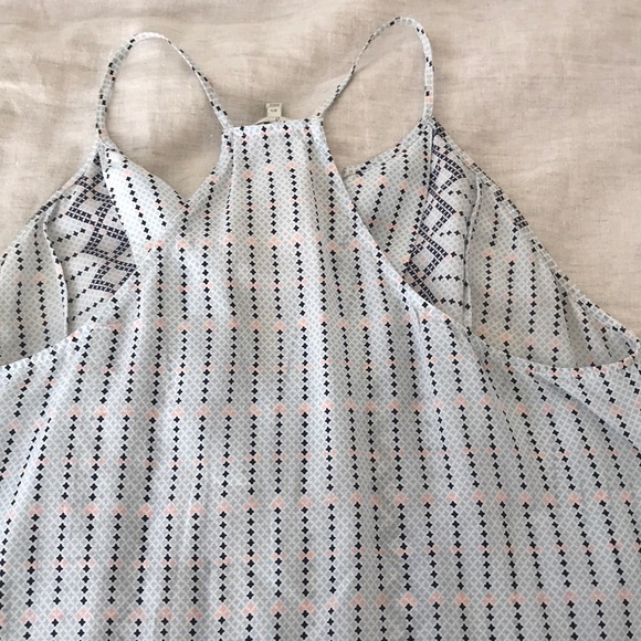 Top - Picture 3 of 4